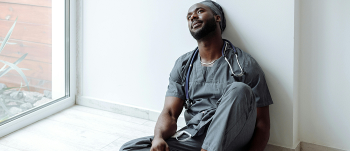 Suicide Risks of Healthcare Workers in the US - Feature Image